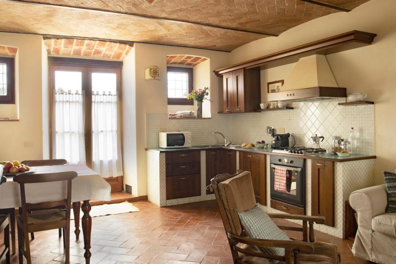 La Fattoria Del Rio Di Sopra - Agriturismo Baldeschi Tuoro sul Trasimeno Exteriér fotografie